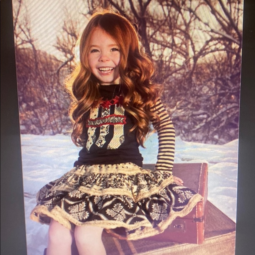 Persnickety home for the holiday skirt and top